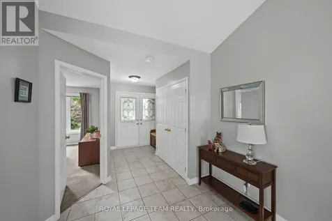 51 Settler's Ridge Way Ottawa ON K2J 4V2