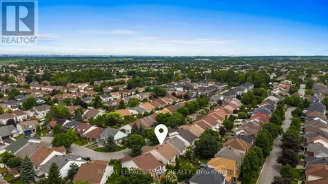 51 Settler's Ridge Way Ottawa ON K2J 4V2