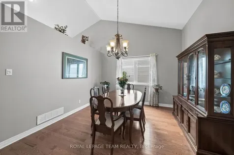 51 Settler's Ridge Way Ottawa ON K2J 4V2