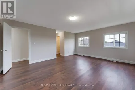 1263 Countrystone Drive Kitchener ON N2N 3S4