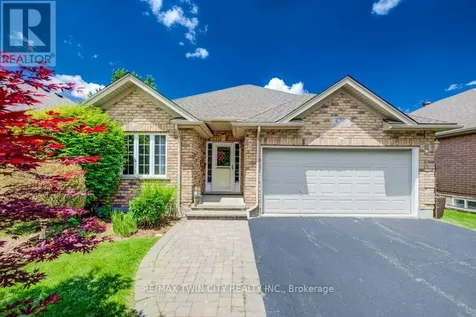 670 Salzburg Drive Waterloo ON N2V 2N8
