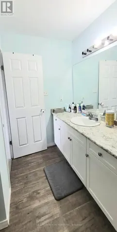 50 Pinnacle Drive Kitchener ON N2P 0H8