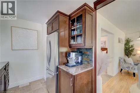 93 Stewart Avenue Cambridge ON N1R 2V1