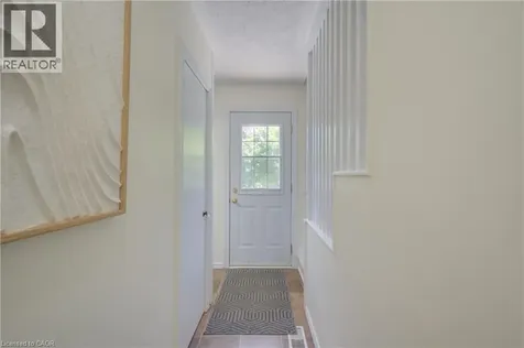 93 Stewart Avenue Cambridge ON N1R 2V1