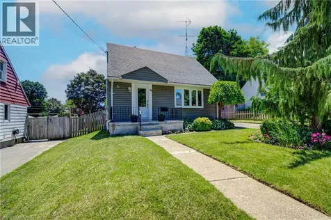 93 Stewart Avenue Cambridge ON N1R 2V1