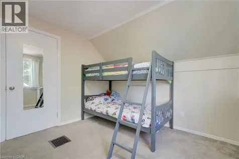 93 Stewart Avenue Cambridge ON N1R 2V1