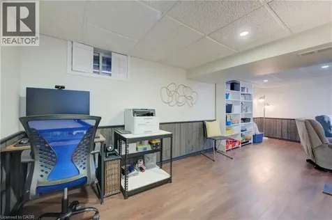 93 Stewart Avenue Cambridge ON N1R 2V1