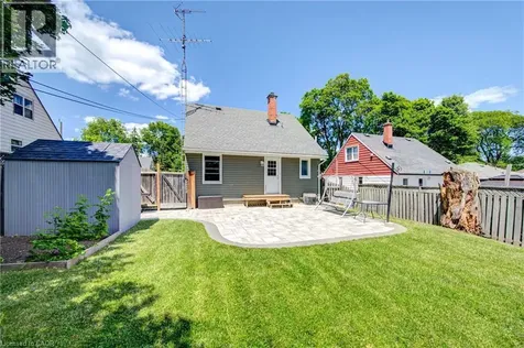 93 Stewart Avenue Cambridge ON N1R 2V1