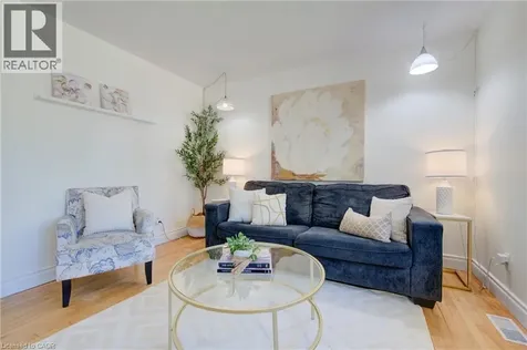 93 Stewart Avenue Cambridge ON N1R 2V1