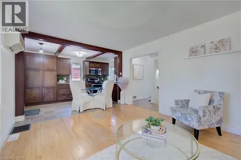 93 Stewart Avenue Cambridge ON N1R 2V1