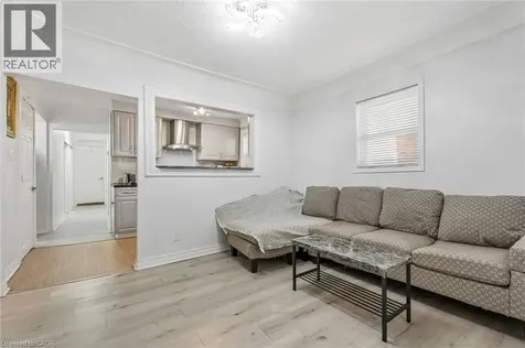 43 Whitfield Avenue Hamilton ON L8L 4B5