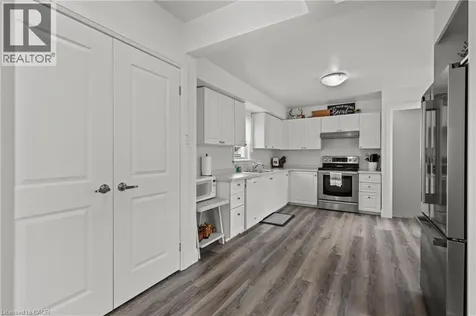 47 Sullivan Avenue Thorold ON L2V 2Y7