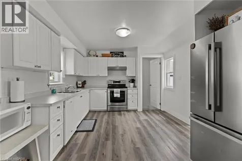 47 Sullivan Avenue Thorold ON L2V 2Y7