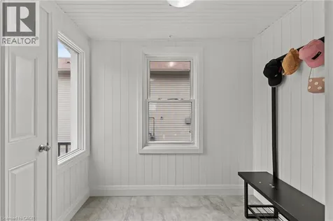 47 Sullivan Avenue Thorold ON L2V 2Y7