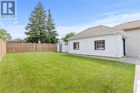 47 Sullivan Avenue Thorold ON L2V 2Y7
