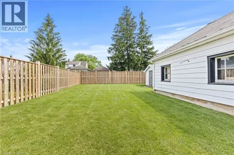 47 Sullivan Avenue Thorold ON L2V 2Y7