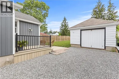 47 Sullivan Avenue Thorold ON L2V 2Y7