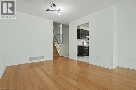 396 Pinemeadow Avenue Mississauga ON L5B 2J9