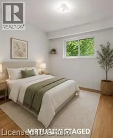 396 Pinemeadow Avenue Mississauga ON L5B 2J9