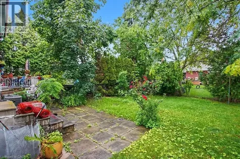 396 Pinemeadow Avenue Mississauga ON L5B 2J9