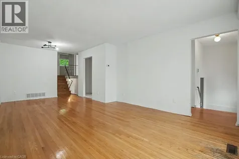 396 Pinemeadow Avenue Mississauga ON L5B 2J9