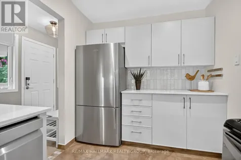 817 High Street East Ottawa ON K2B 6C3
