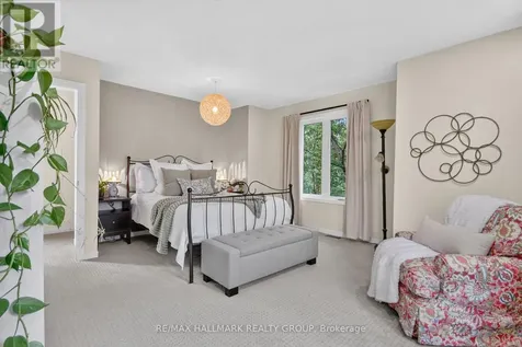 817 High Street East Ottawa ON K2B 6C3