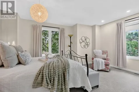 817 High Street East Ottawa ON K2B 6C3