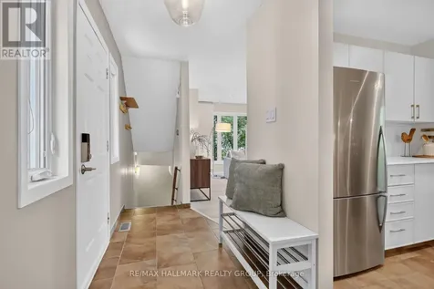 817 High Street East Ottawa ON K2B 6C3