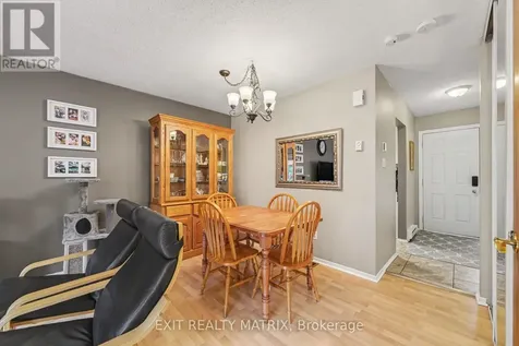 3194 Olympic Way Ottawa ON K1T 1Z1