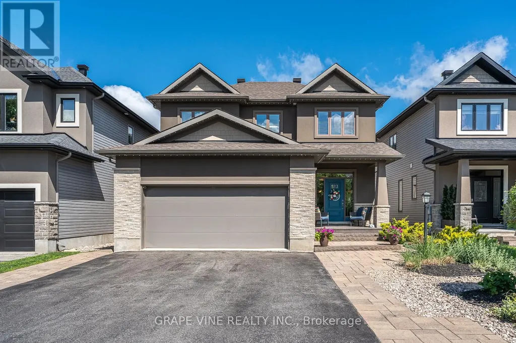 523 Adamson Crescent Ottawa ON K2S 0S7