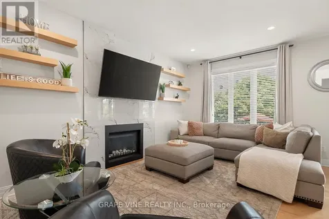 523 Adamson Crescent Ottawa ON K2S 0S7