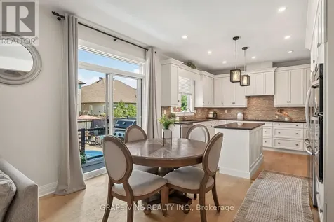 523 Adamson Crescent Ottawa ON K2S 0S7