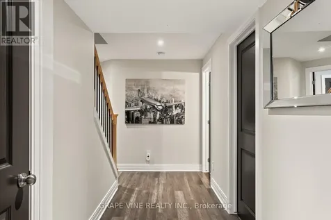 523 Adamson Crescent Ottawa ON K2S 0S7