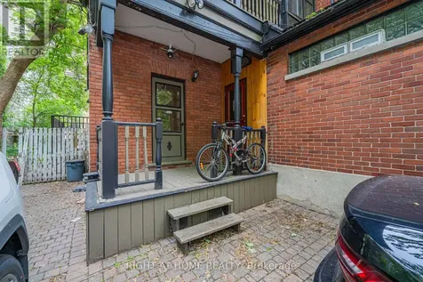 220 Lyon Street North Ottawa ON K1R 5V7