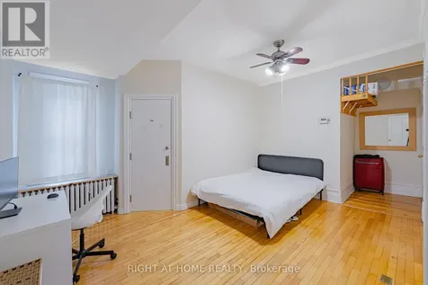 220 Lyon Street North Ottawa ON K1R 5V7