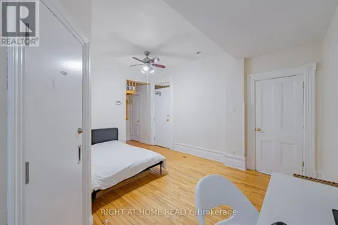 220 Lyon Street North Ottawa ON K1R 5V7