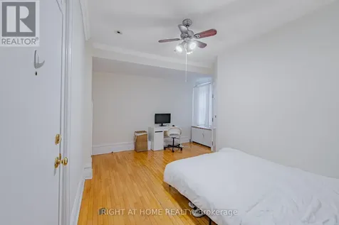 220 Lyon Street North Ottawa ON K1R 5V7