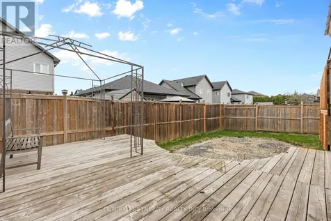 207 Stiver Street Russell ON K4R 1G9