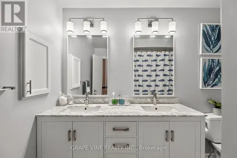 280 Bay Street Ottawa ON K1R 5Z6