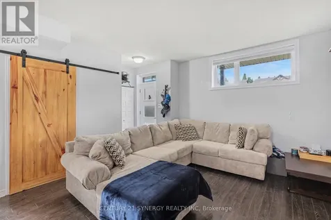 251 Capri Avenue Russell ON K0A 1W0