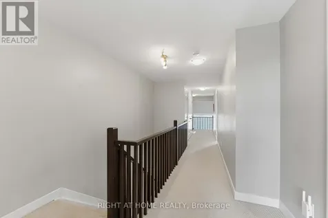 424 Markdale Terrace South Ottawa ON K1X 0B2
