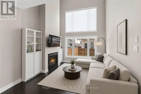 424 Markdale Terrace South Ottawa ON K1X 0B2