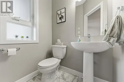 424 Markdale Terrace South Ottawa ON K1X 0B2