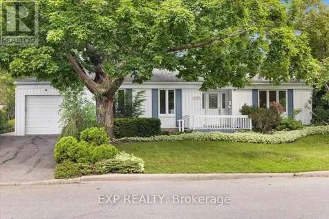 2697 Ulster Crescent Ottawa ON K1V 8J5