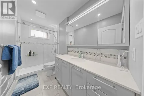 2697 Ulster Crescent Ottawa ON K1V 8J5