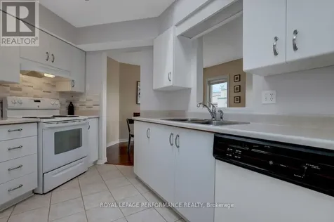 1 Columbus Avenue Ottawa ON K1K 4L1