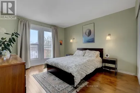 1 Columbus Avenue Ottawa ON K1K 4L1