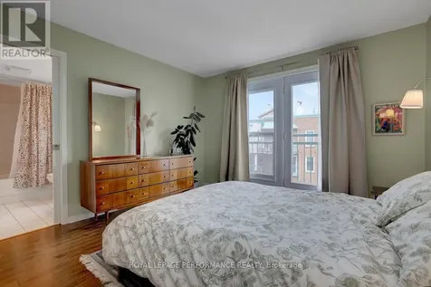 1 Columbus Avenue Ottawa ON K1K 4L1