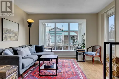 1 Columbus Avenue Ottawa ON K1K 4L1